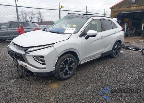 2022 Mitsubishi Eclipse Cross Se S-Awc/Se Special Edition S-Awc/Sel S-Awc/Sel Special Edition S-Awc z USA, uszkodzony, nr VIN JA4ATWAA3NZ046280